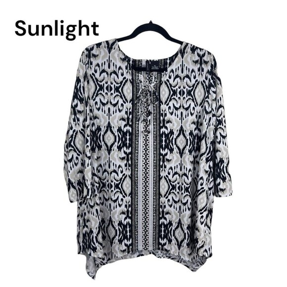 New Directions Women SZ XL LaceUp Tie V Neck Tunic Blouse Asimetric Edge Stretch - Picture 1 of 11